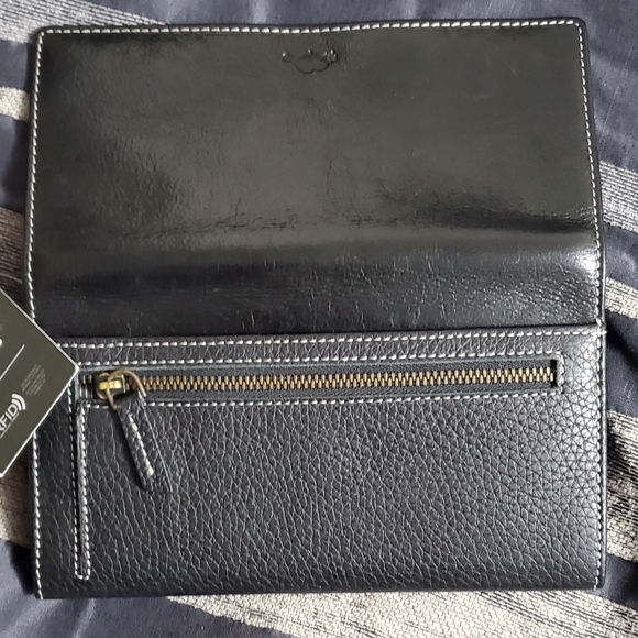 Roots wallet - Picture 7 of 7